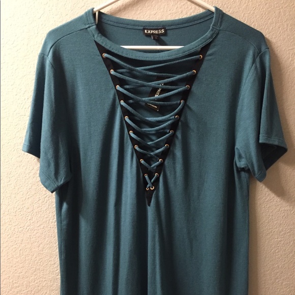Express crisscross top - Picture 2 of 2